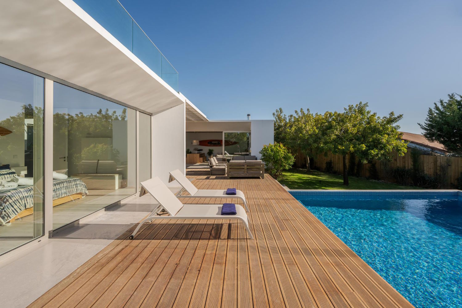 Zaciszne oazy w Alicante – poznaj wyjątkowe mieszkania na sprzedaż!